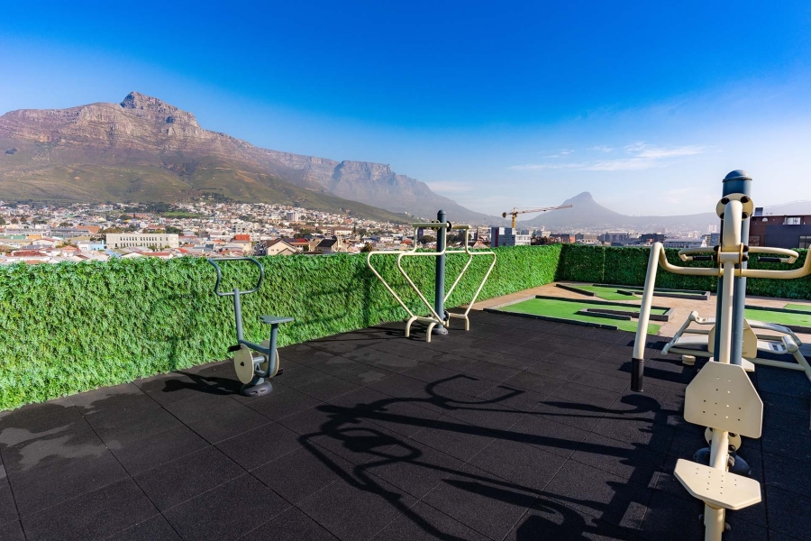 1 Bedroom Property for Sale in Woodstock Western Cape